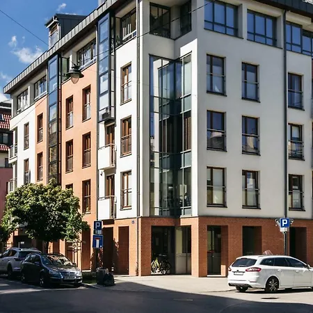 شقة 4 Bedroom With A Balcony - Trynitarska 6 كراكوفيا